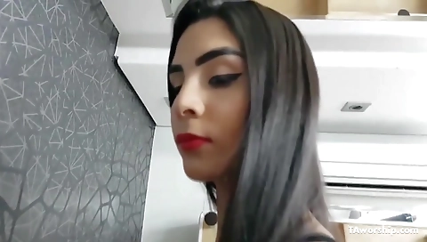 Foot fetish with a beautiful brunette with a big booty