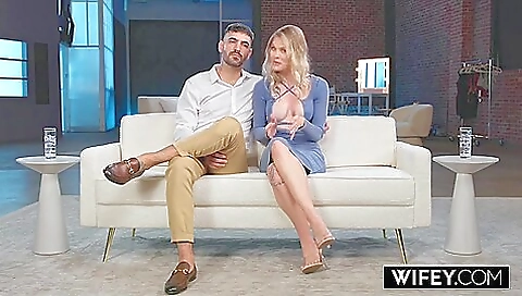 Tiny Hotwife Sammm Next Door Holds Hubbys Hand While She Devours Monster Bbc Tiny Hotwife Sammm Next Door Holds Hubbys Hand While She Devours Monster Bbc